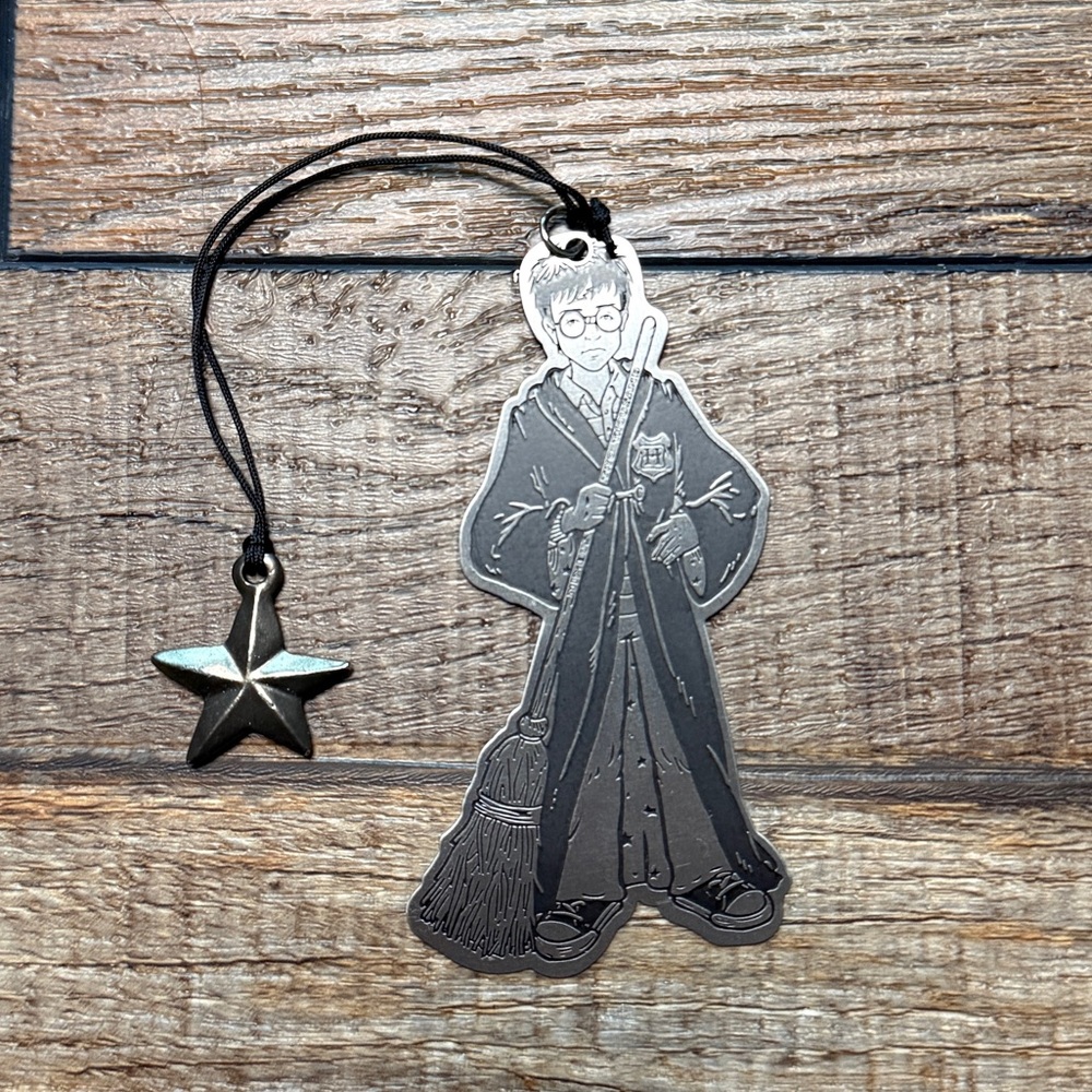 Harry Potter Scholastic Books Die-cut Metal Bookmark